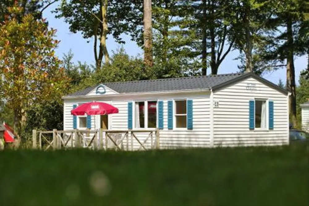 Castel Le Domaine Des Ormes  