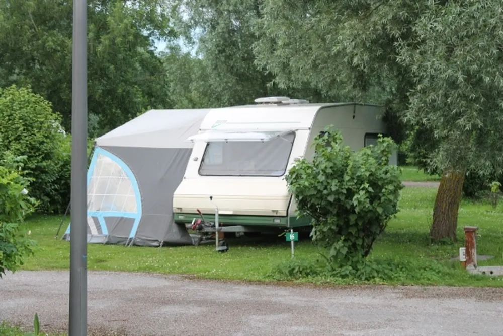 Camping Parc Des Cygnes  