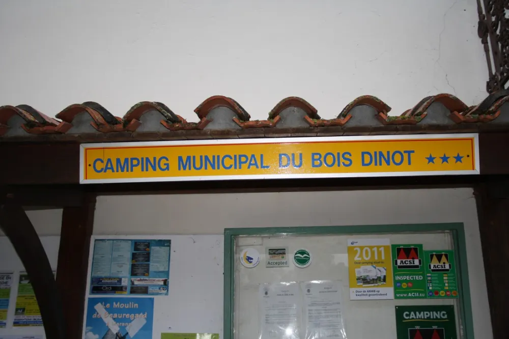 Camping municipal du Bois Dinot