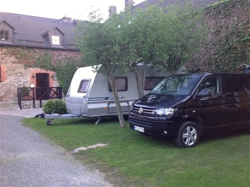 Hotel & Camping Schloss Issigau