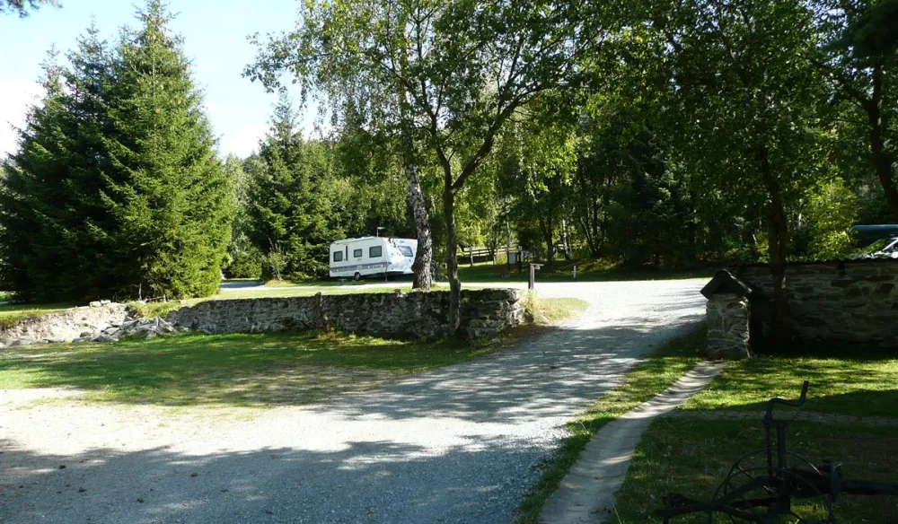 Hotel & Camping Schloss Issigau