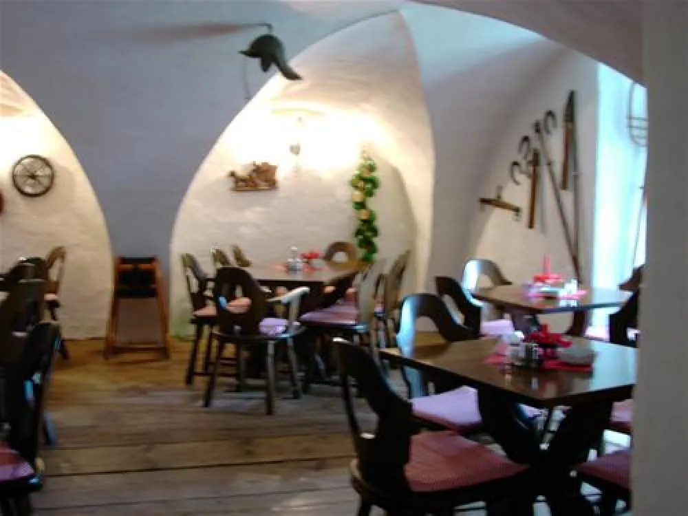 Hotel & Camping Schloss Issigau