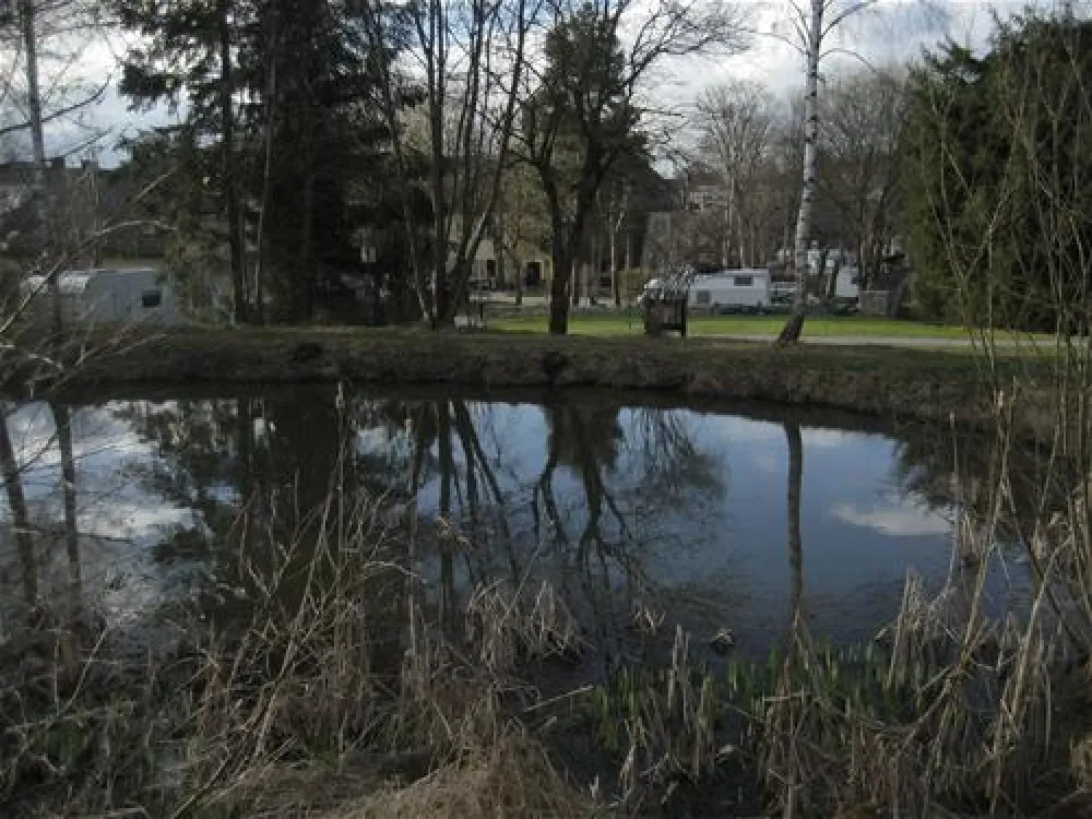 Hotel & Camping Schloss Issigau