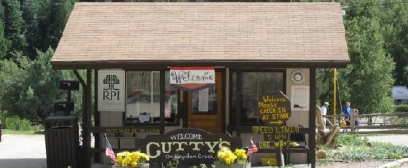 Cutty's Hayden Creek Resort