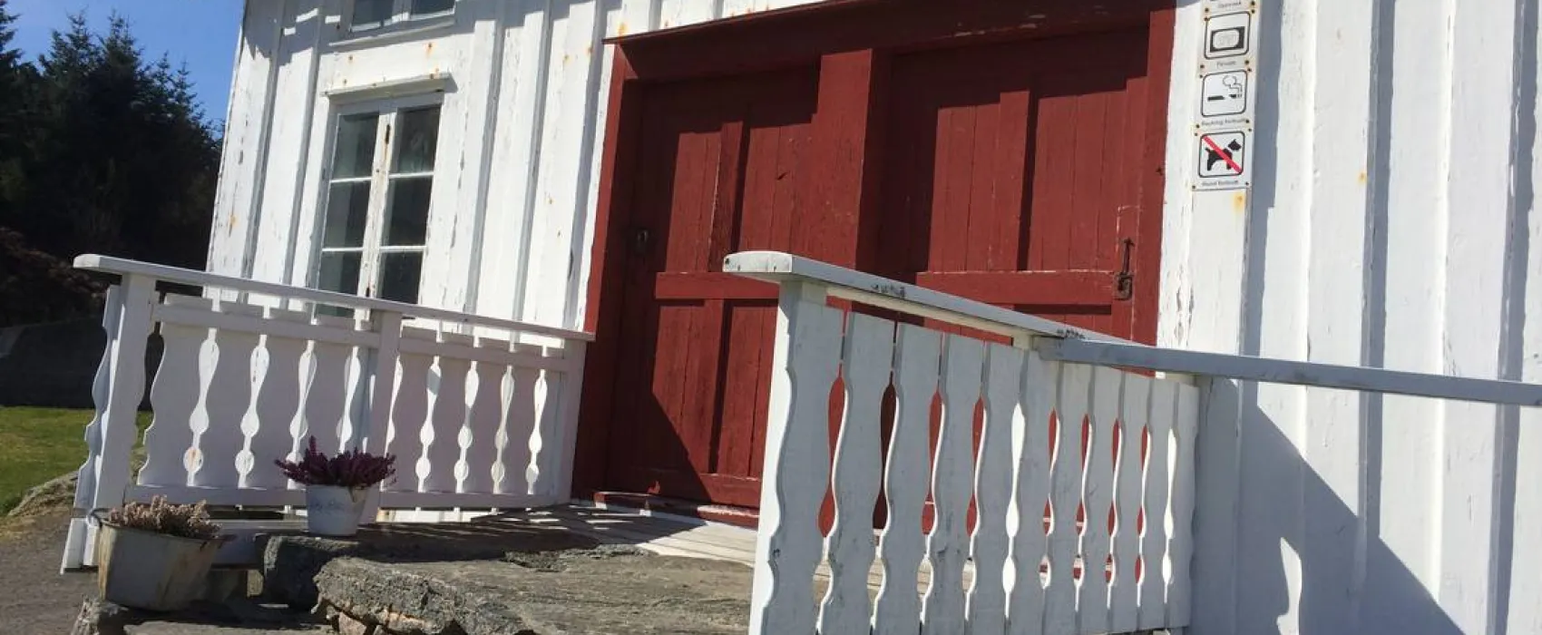 Lysø Naturcamping + Ferienhäuser