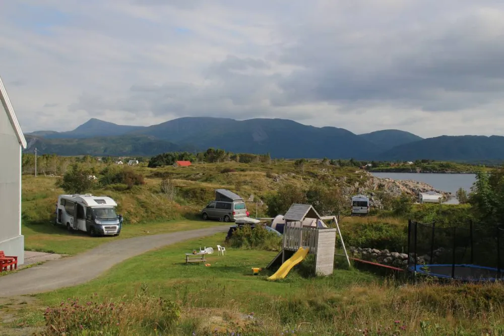 Lysø Naturcamping + Ferienhäuser
