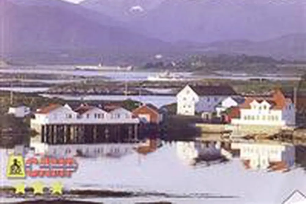 Lysø Naturcamping + Ferienhäuser