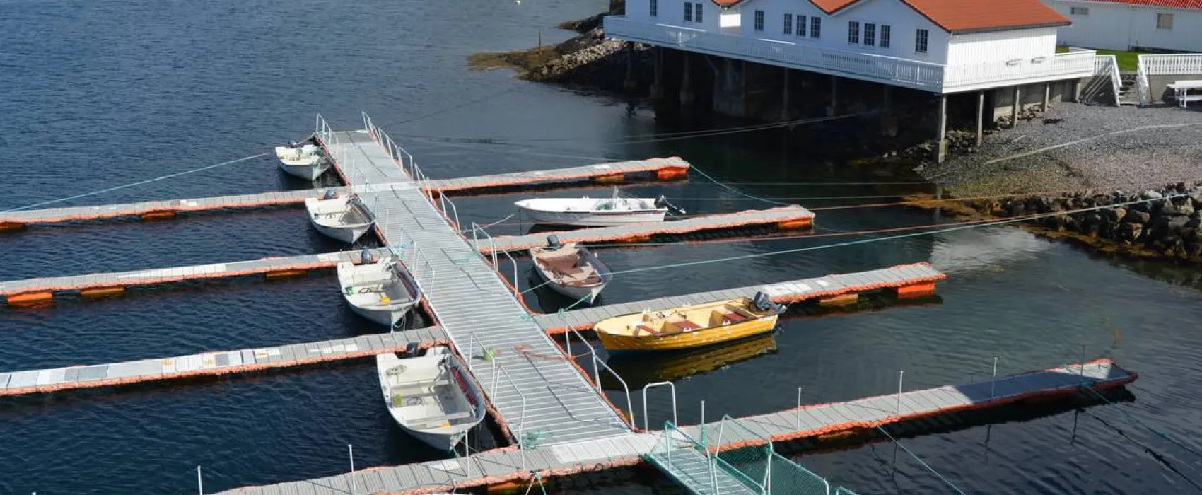 Lysø Naturcamping + Ferienhäuser