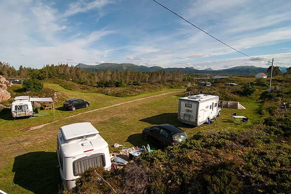 Lysø Naturcamping + Ferienhäuser
