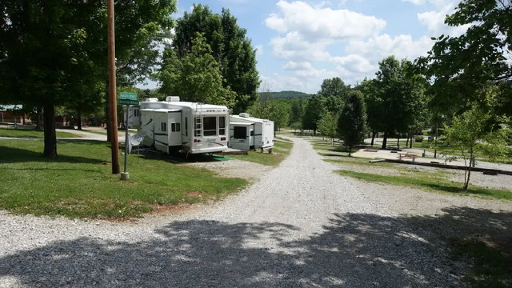 Jellystone Park Camp-Resort Mammoth Cave