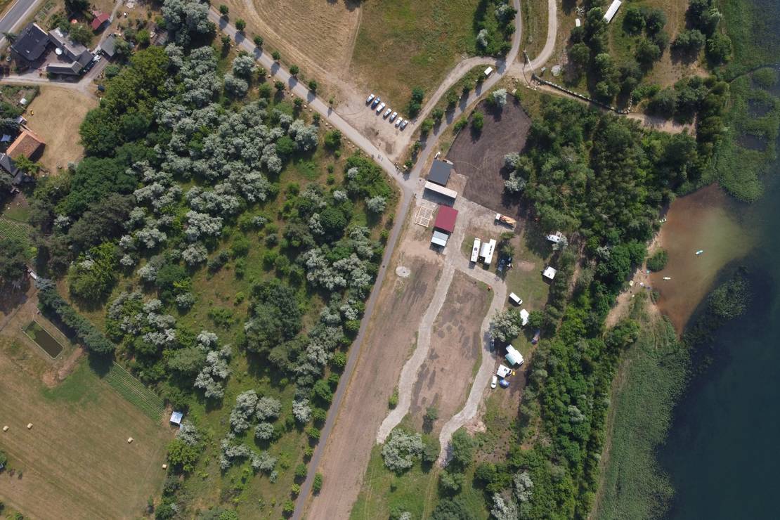 Camp Casel - Das Feriendorf fr Camping und Wohnen am Grbendorfer See in  Germany - Spottocamp - Spottocamp