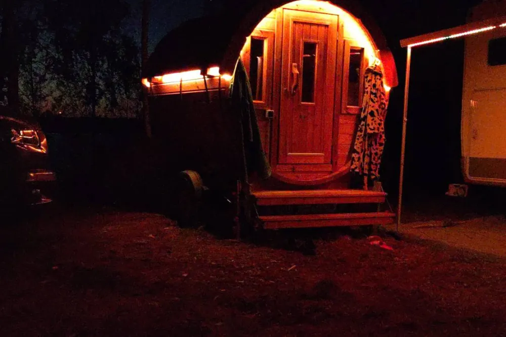 Camp Casel - Das Feriendorf für Camping und Wohnen am Gräbendorfer See