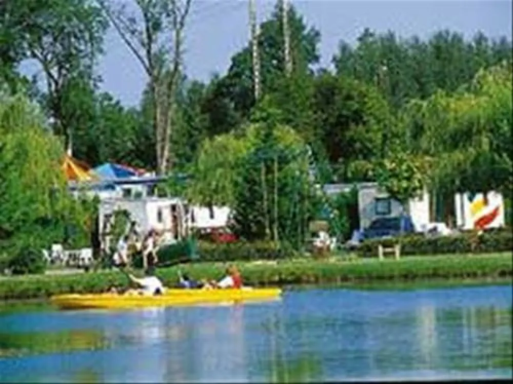 Camping De La Croix Du Vieux Pont