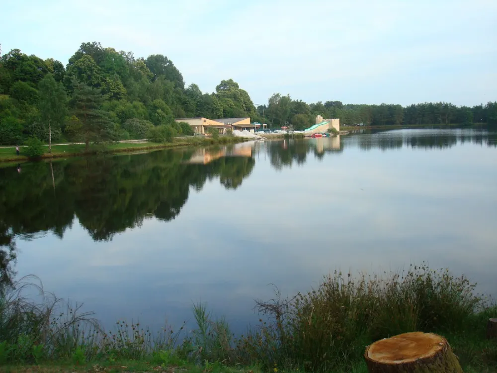Camping Le Grand Lac  