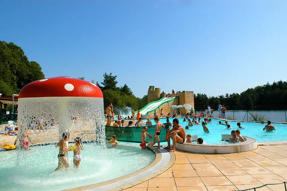 Camping Le Grand Lac  