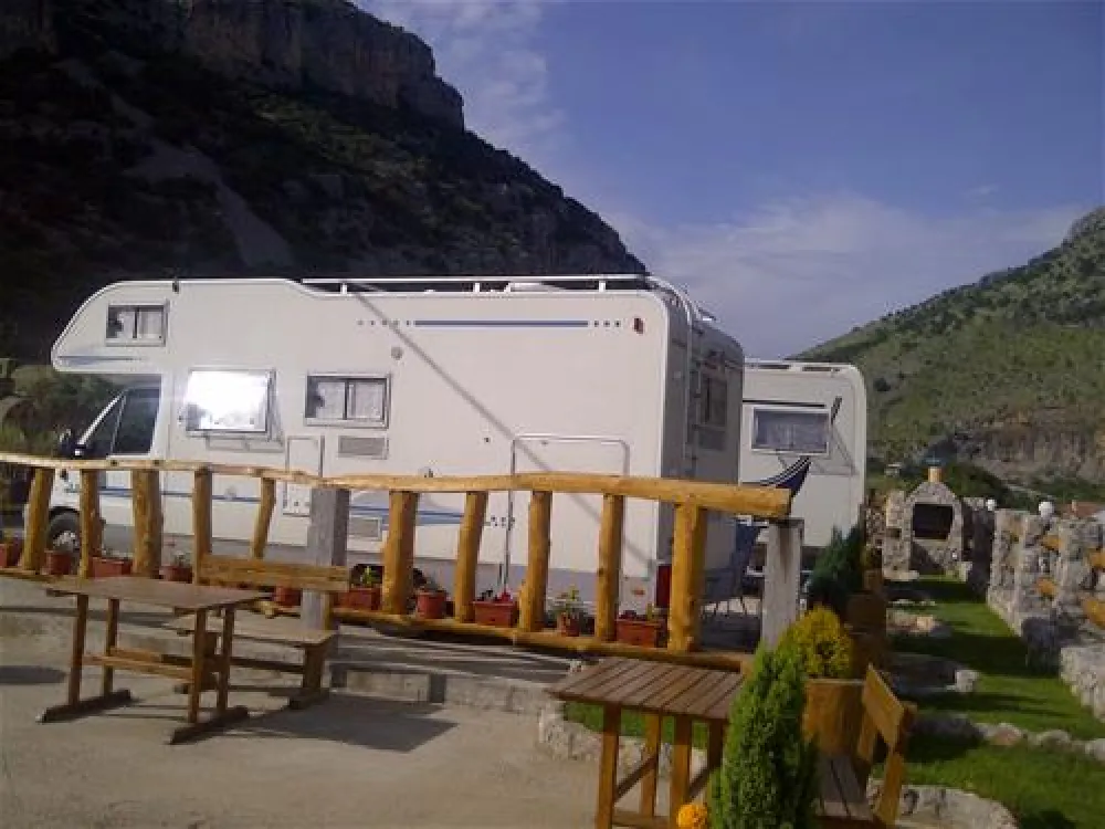 Camping Izvor-Hostel Izvor