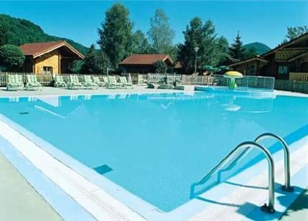 Camping Le Domaine de Champé