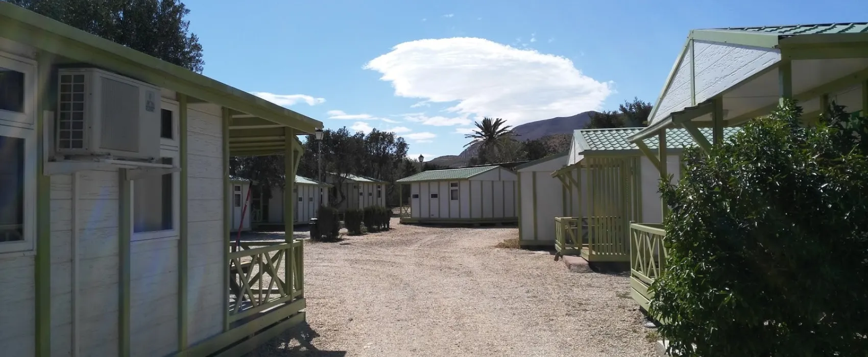 Camping Los Escullos