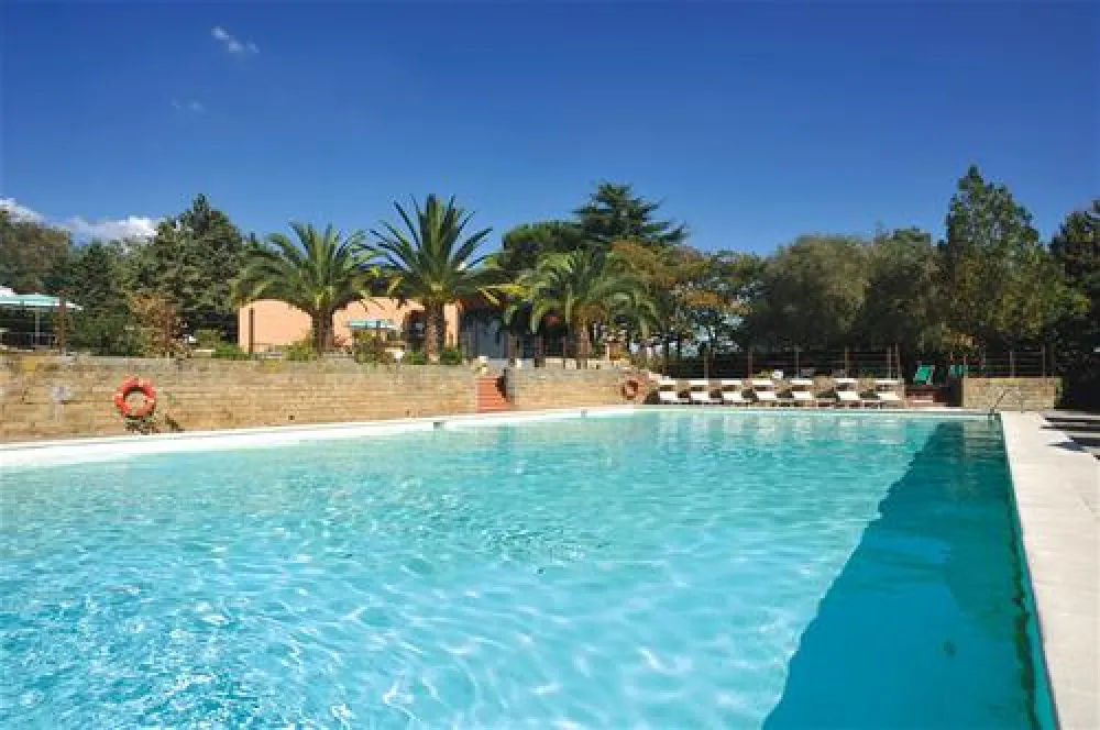 Happy Village & Camping