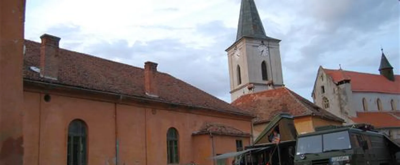 Camping La Curtea Richvini