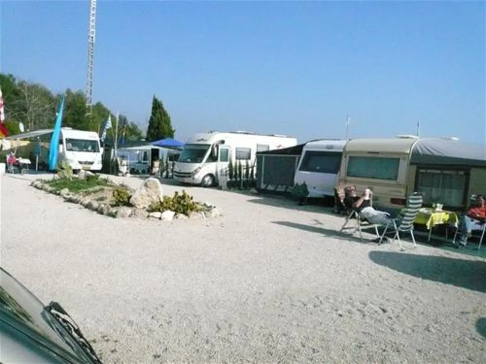 Camping-La Escuera-