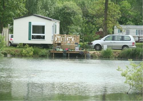 Camping Les Puits Tournants photo 2