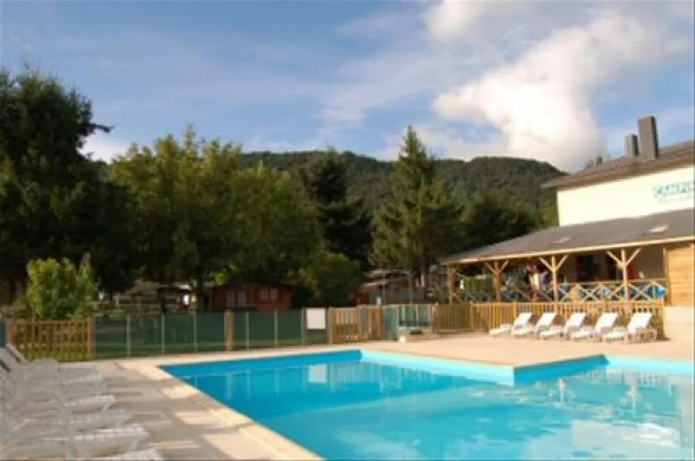 Camping Le Repos Du Baladin  