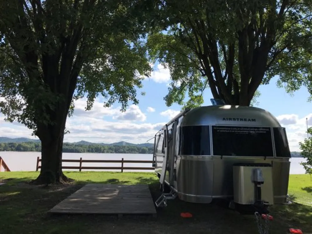 Neshonoc Lakeside Camp-Resort