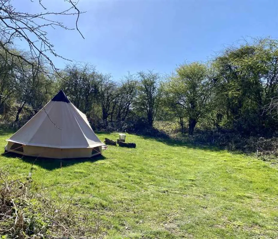 Dreamy Hollow Woodland Campsite and WW1 Trenches