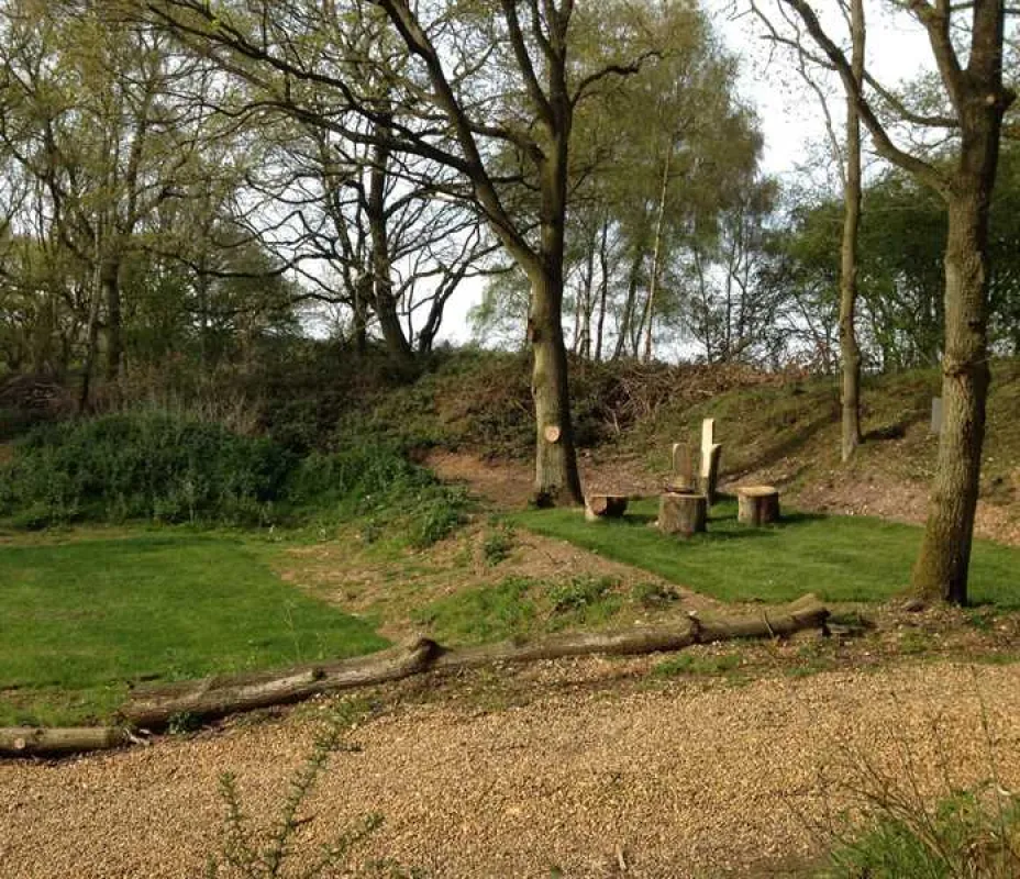 Dreamy Hollow Woodland Campsite and WW1 Trenches