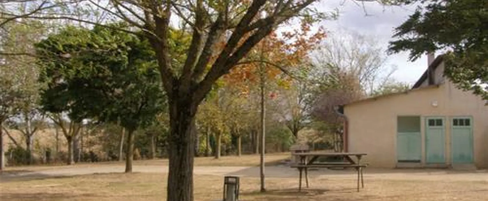 Camping Municipal De Valderies