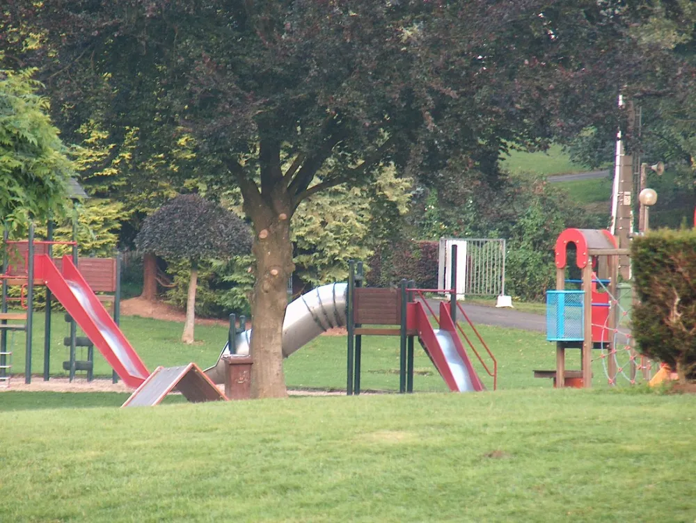 Camping Les Neufs Pres