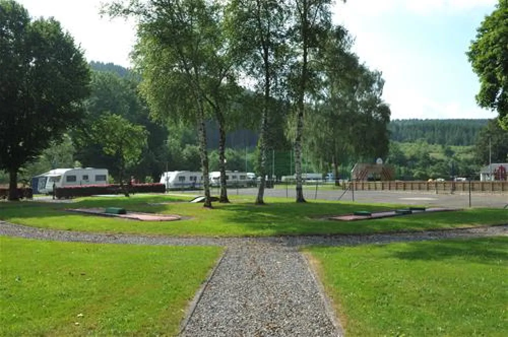 Camping Les Neufs Pres