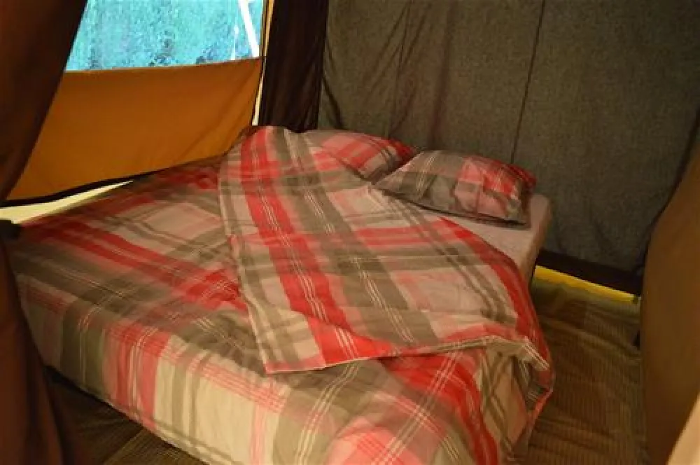 Camping Les Neufs Pres