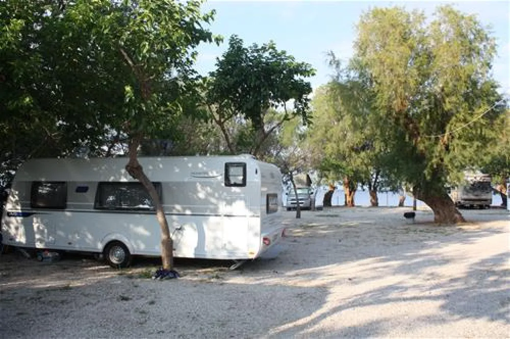 Akrata Beach Camping