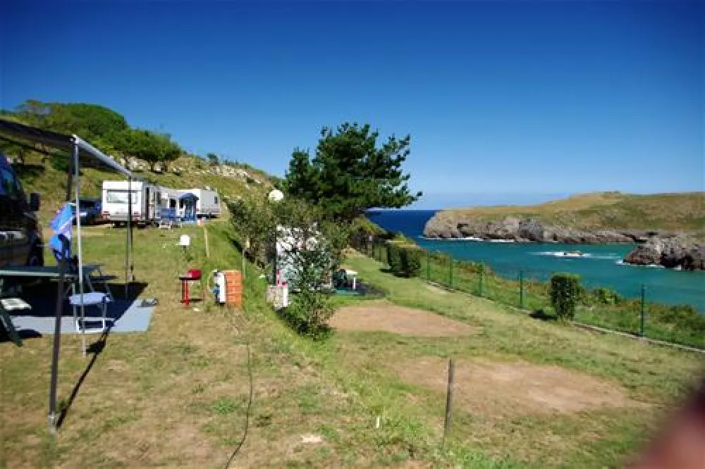 Camping Playa De Troenzo