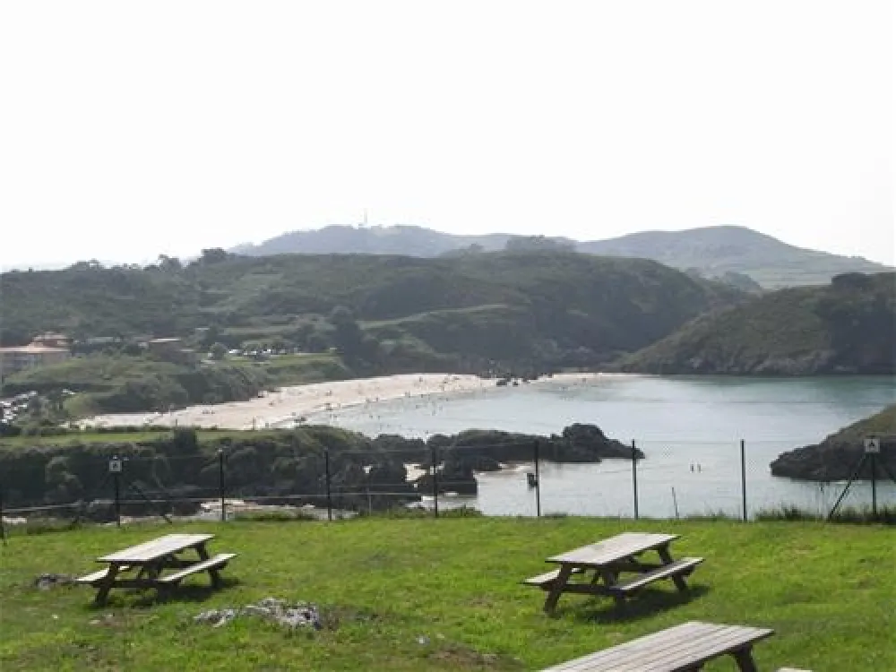 Camping Playa De Troenzo