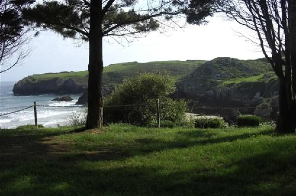 Camping Playa De Troenzo