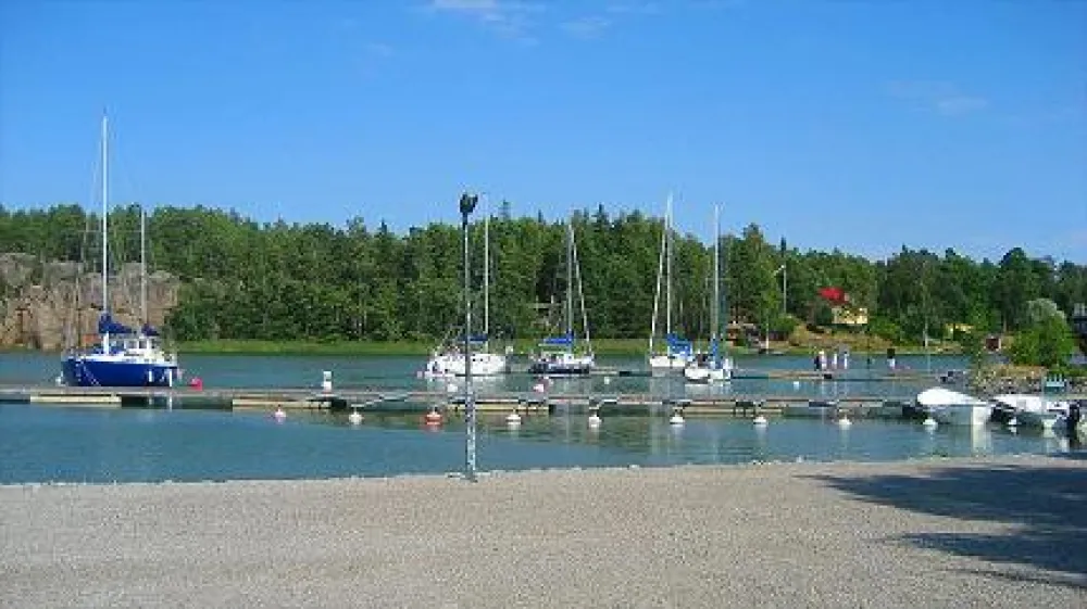 Camping Kustavin Lootholma