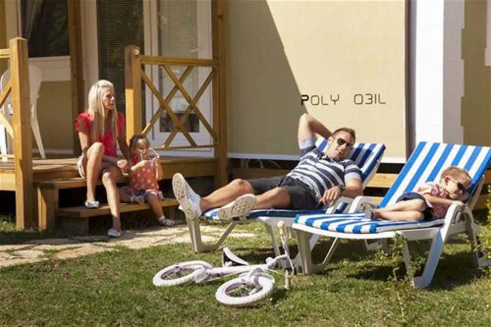 Holiday Resort and Autocamp Medveja