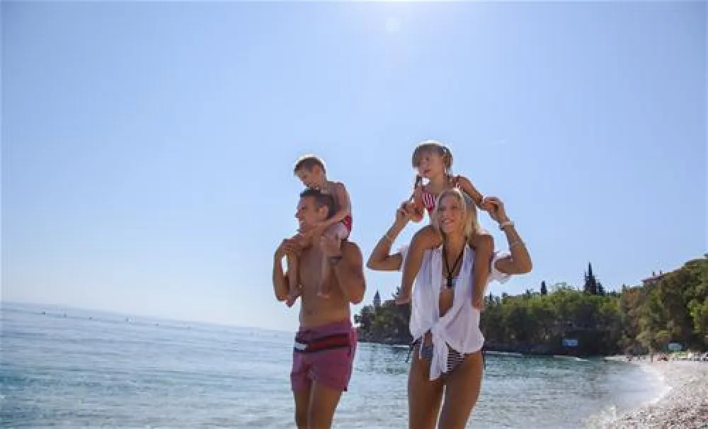 Holiday Resort and Autocamp Medveja