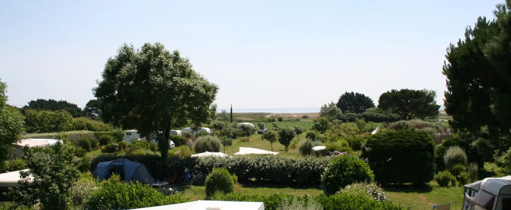 Camping Les Vergers De Squividan