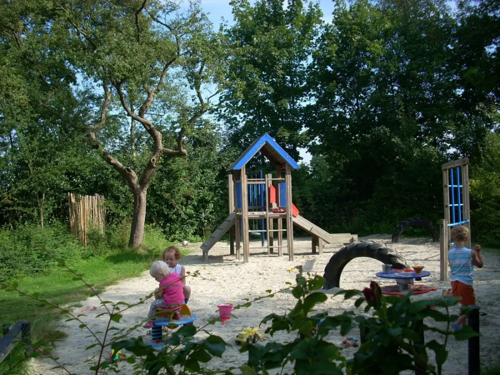 Camping Dorado Beach