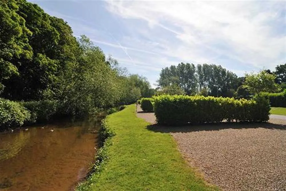 Forest Holidays Sherwood Forest