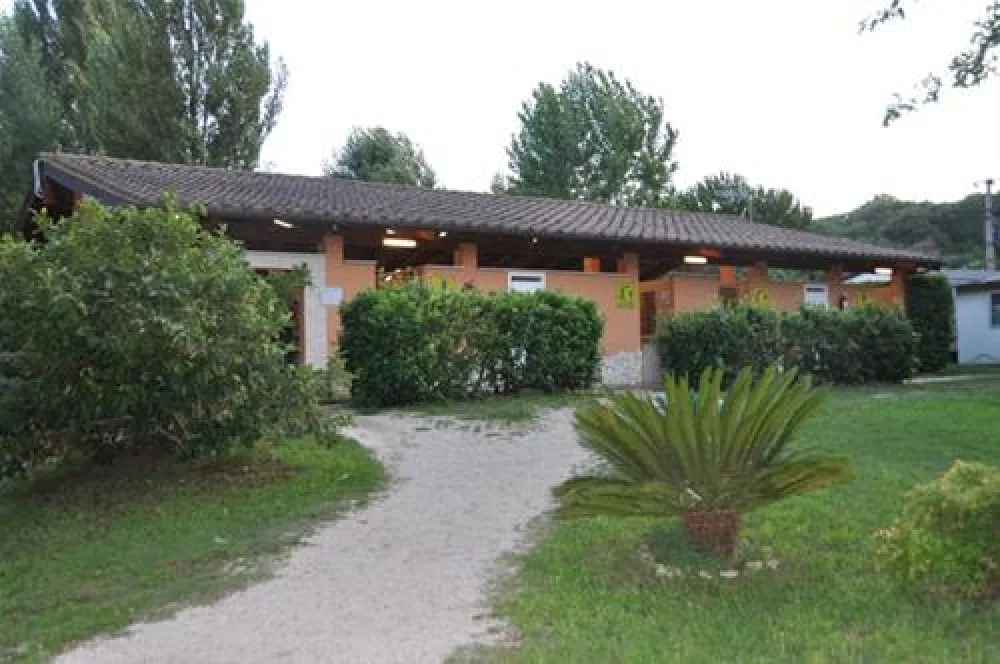 Campeggio Roma Flash Sporting