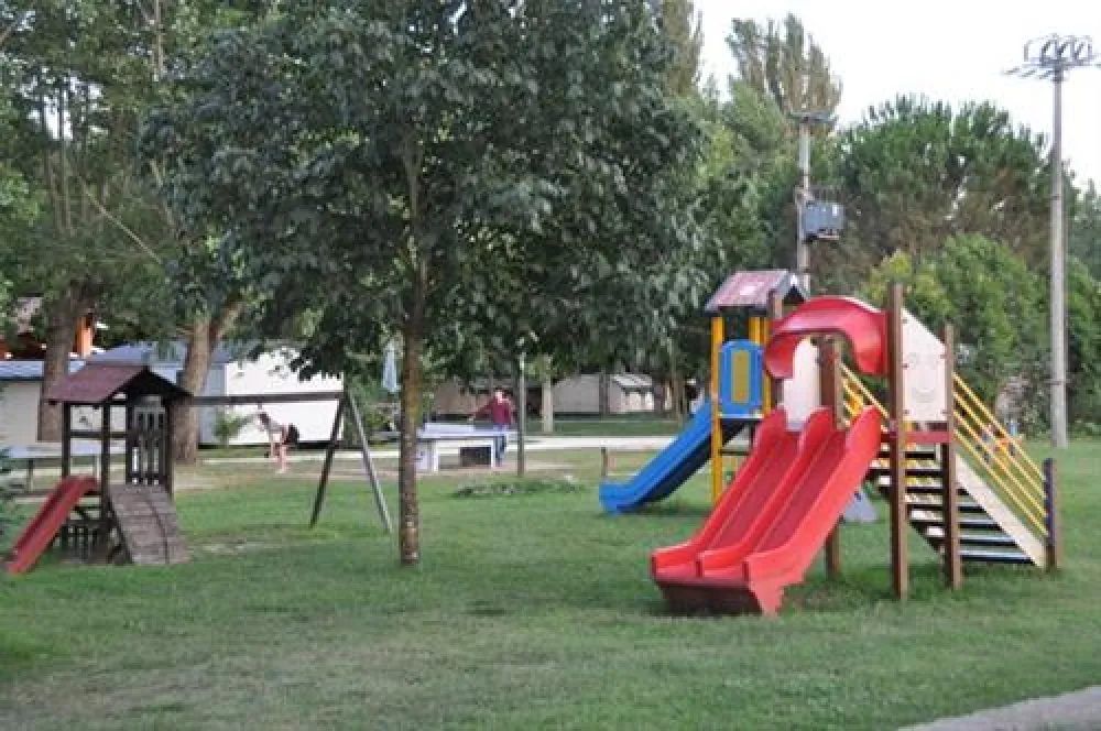 Campeggio Roma Flash Sporting