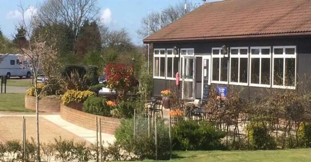 Cakes and Ale Holiday Park