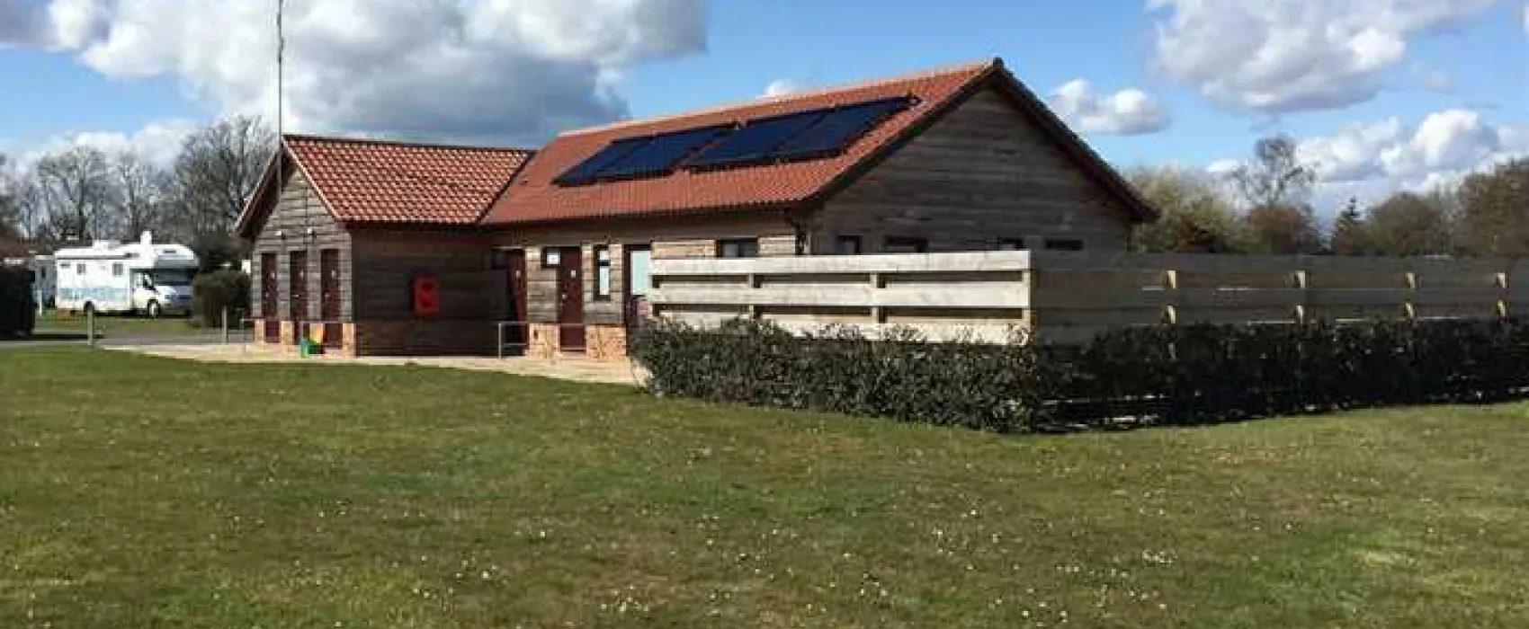 Cakes and Ale Holiday Park