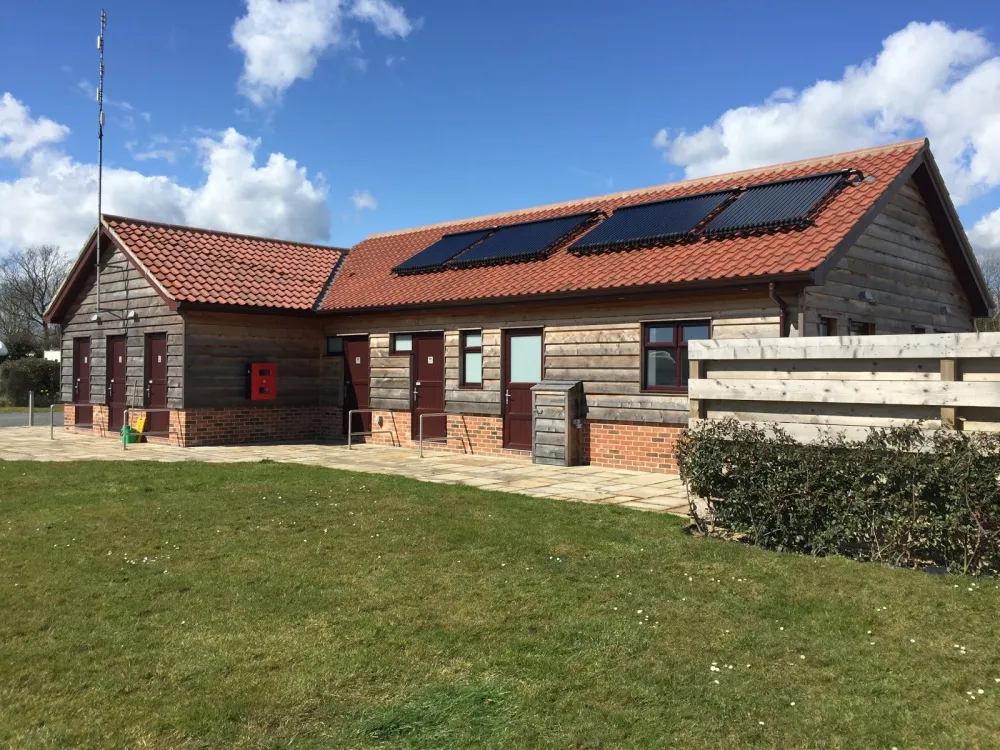 Cakes and Ale Holiday Park