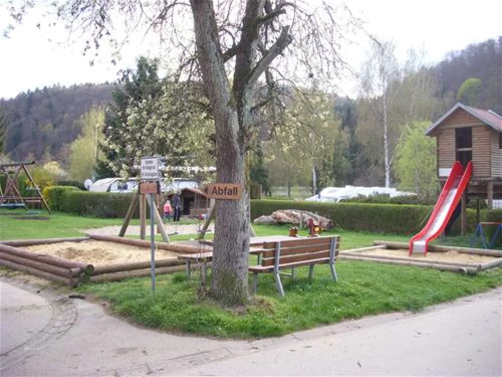Internationaler Campingplatz Naabtal-Pielenhofen